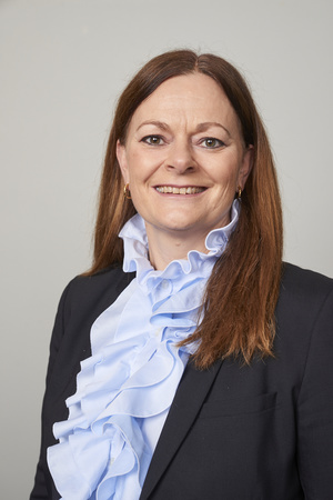 EB07B3ED-AFEE-4718-B091-70A1D2A4E3D7